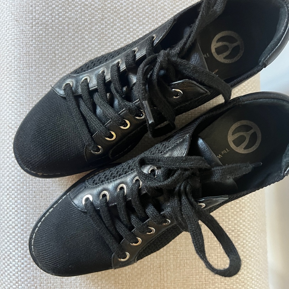 Elegant Black Women's Platform Sneakers